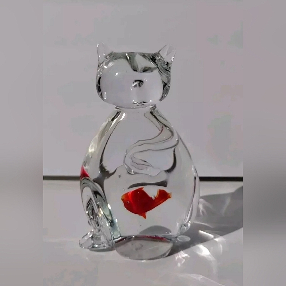 Vintage Clear Glass Paperweight Cat Red Fish In Belly Heavy Hand blown Figurine